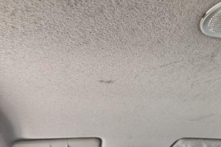 Used Nissan Sunny 2015 1.5XE Manual Comfort Edition Headliner