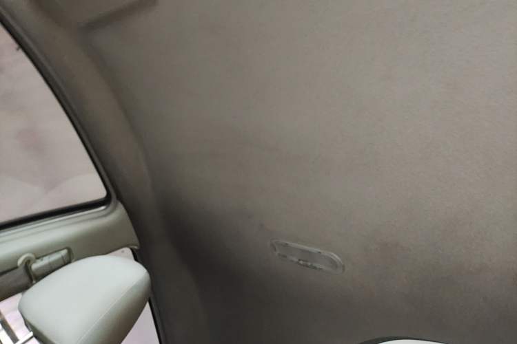Used Nissan Sunny 2015 1.5XE Manual Comfort Edition Headliner