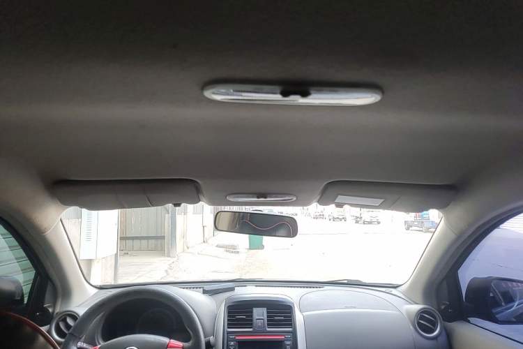 Used Nissan Sunny 2015 1.5XE Manual Comfort Edition Headliner