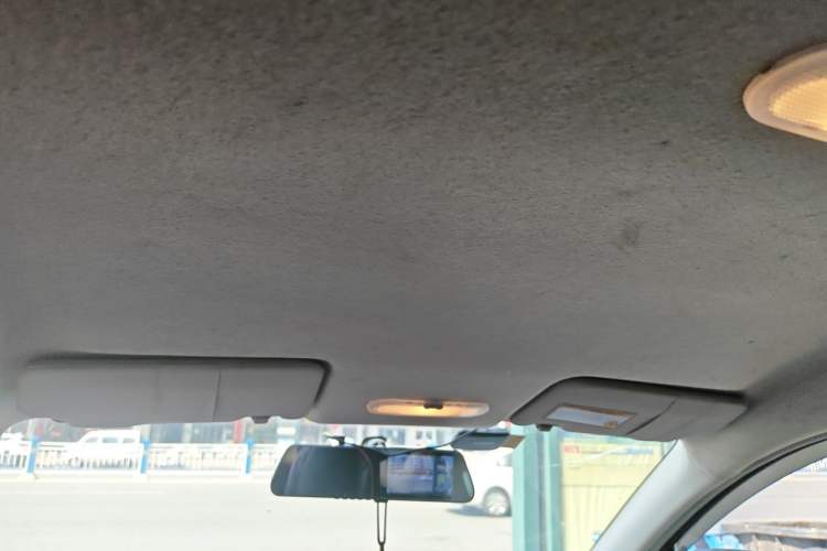 Used Nissan Sunny 2015 1.5XE Manual Elite Edition Headliner