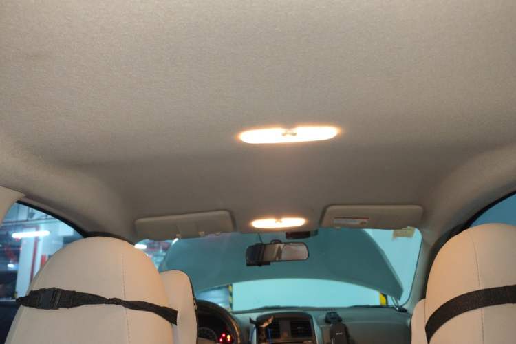 Used Nissan Sunny 2015 1.5XE CVT Master Edition Headliner