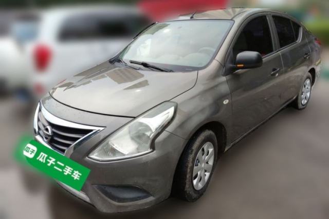Ojetý Nissan Sunny 2015 1.5XE CVT Elite Edition