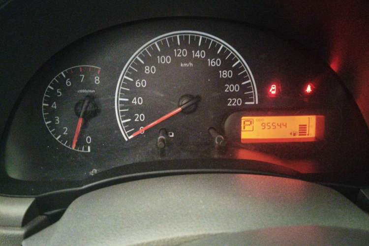 Used Nissan Sunny 2015 1.5XE CVT Comfort Edition Instrument Cluster