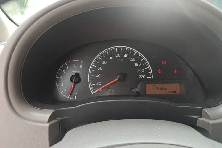 Used Nissan Sunny 2015 1.5XE Manual Elite Edition Instrument Cluster