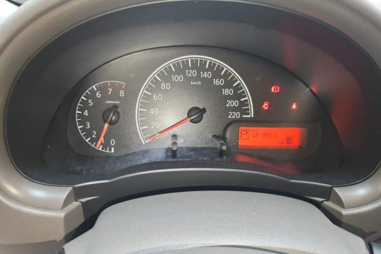 Used Nissan Sunny 2015 1.5XE CVT Comfort Edition Instrument Cluster