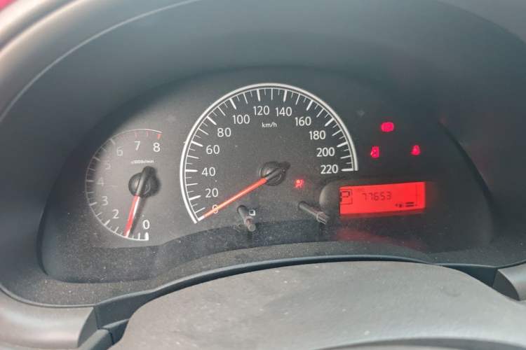 Used Nissan Sunny 2015 1.5XE CVT Comfort Edition Instrument Cluster