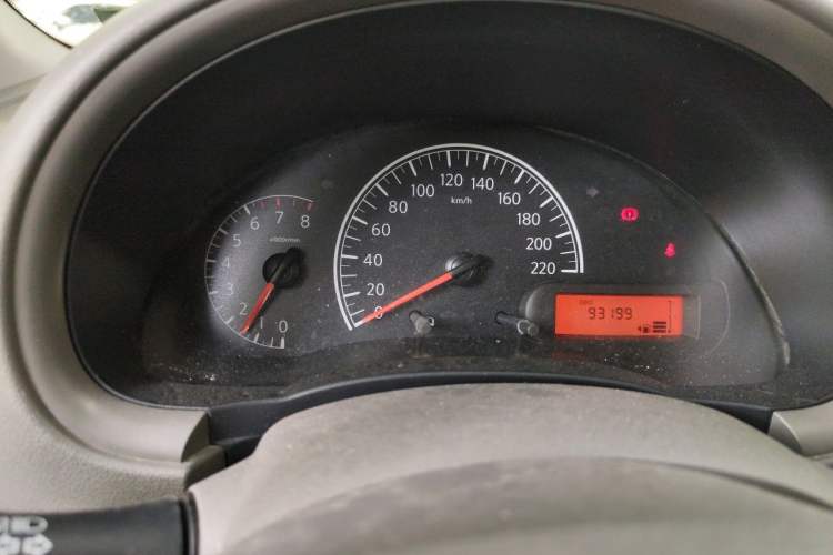 Used Nissan Sunny 2015 1.5XE Manual Elite Edition Instrument Cluster