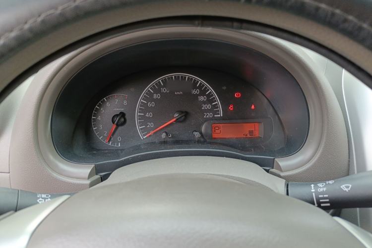 Used Nissan Sunny 2015 1.5XE CVT Comfort Edition Instrument Cluster