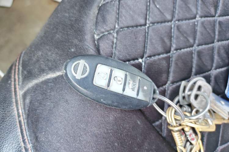 Used Nissan Sunny 2015 1.5XE Manual Elite Edition Interior 1