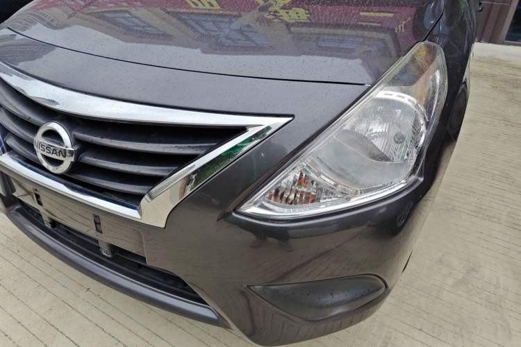 Used Nissan Sunny 2015 1.5XE CVT Comfort Edition Left Front Headlight