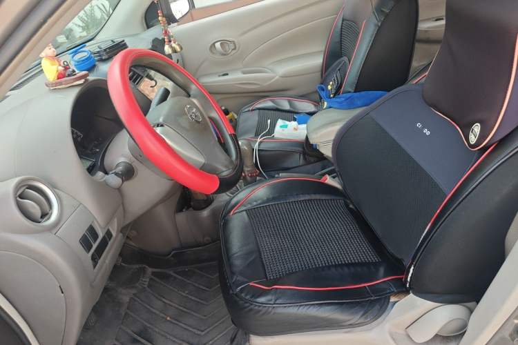 Used Nissan Sunny 2015 1.5XE Manual Comfort Edition Left Front Seat