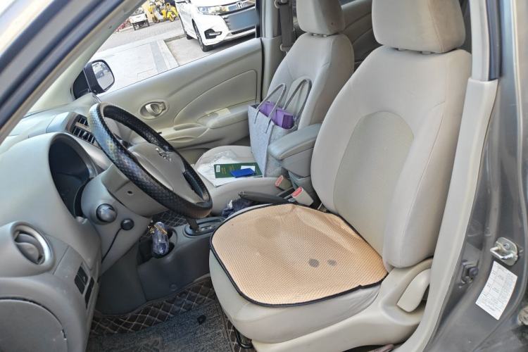 Used Nissan Sunny 2015 1.5XE CVT Comfort Edition Left Front Seat