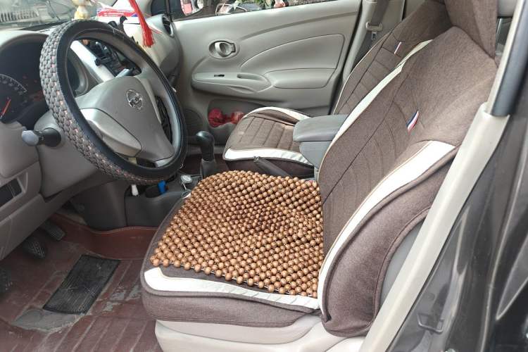 Used Nissan Sunny 2015 1.5XE Manual Elite Edition Left Front Seat