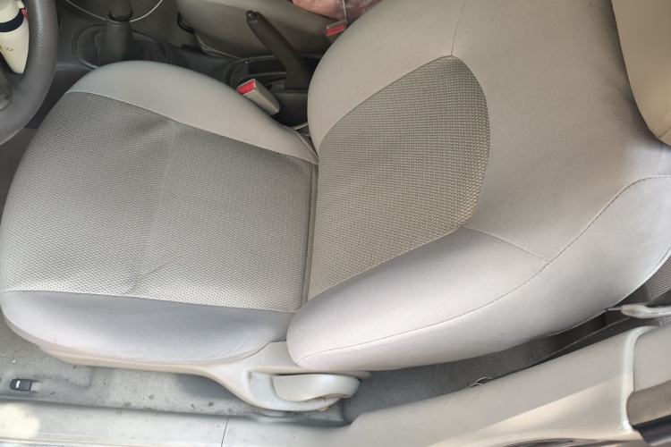 Used Nissan Sunny 2015 1.5XE Manual Comfort Edition Left Front Seat