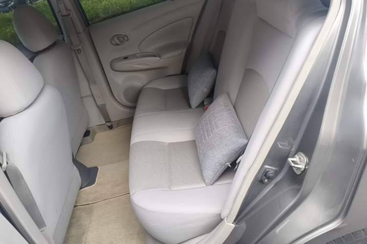 Used Nissan Sunny 2015 1.5XE CVT Comfort Edition Left Rear Seat