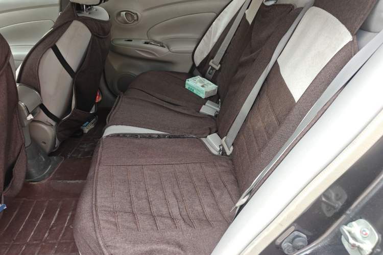 Used Nissan Sunny 2015 1.5XE Manual Elite Edition Left Rear Seat