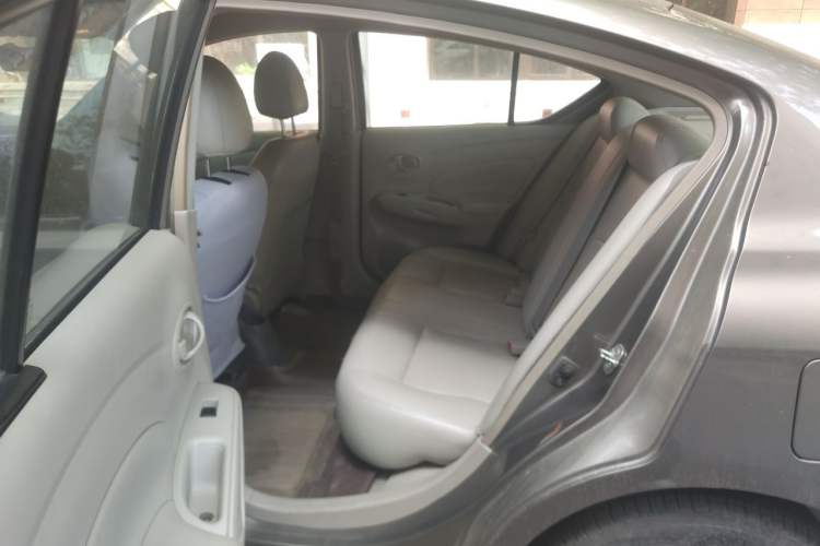 Used Nissan Sunny 2015 1.5XE Manual Elite Edition Left Rear Seat