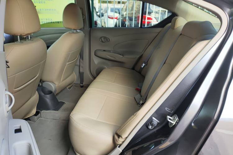 Used Nissan Sunny 2015 1.5XE Manual Comfort Edition Left Rear Seat