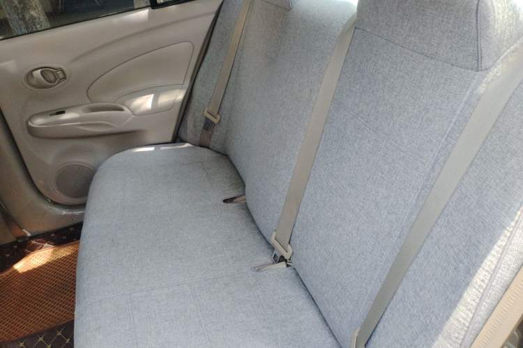 Used Nissan Sunny 2015 1.5XE Manual Comfort Edition Left Rear Seat