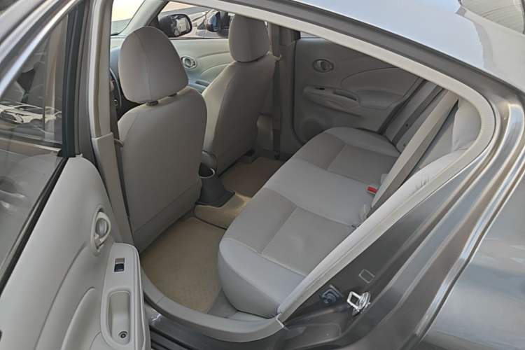 Used Nissan Sunny 2015 1.5XE CVT Elite Edition Left Rear Seat