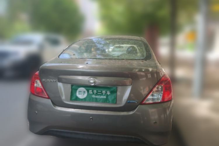 Used Nissan Sunny 2015 1.5XE Manual Elite Edition Rear