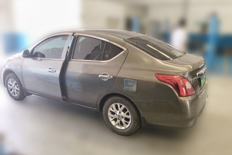 Used Nissan Sunny 2015 1.5XE CVT Comfort Edition Rear Left 45 Deg