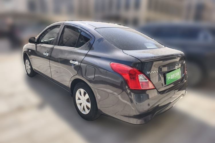 Used Nissan Sunny 2015 1.5XE CVT Master Edition Rear Left 45 Deg
