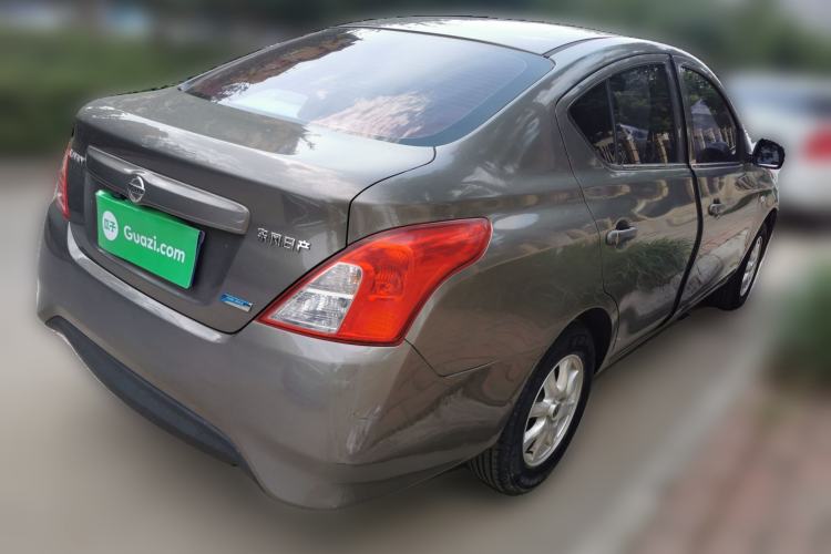 Used Nissan Sunny 2015 1.5XE Manual Comfort Edition Rear Right 45 Deg