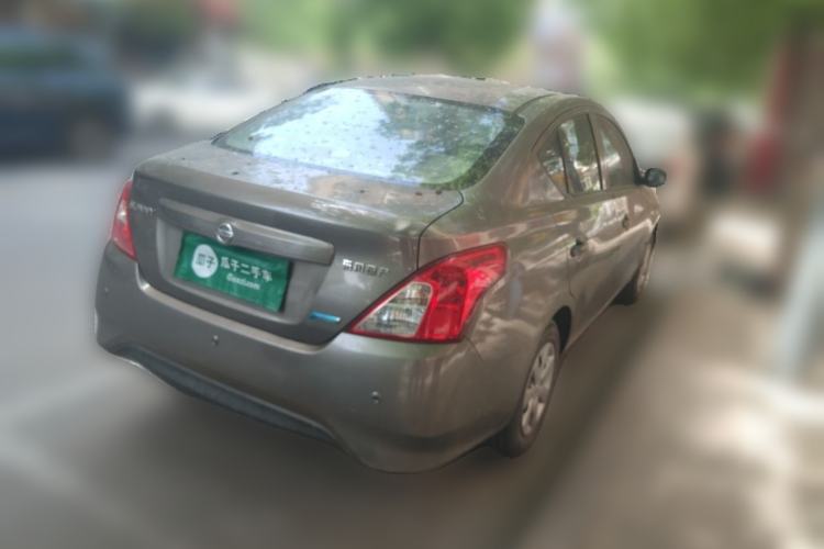 Used Nissan Sunny 2015 1.5XE Manual Elite Edition Rear Right 45 Deg