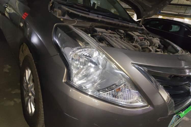 Used Nissan Sunny 2015 1.5XE CVT Master Edition Right Front Headlight