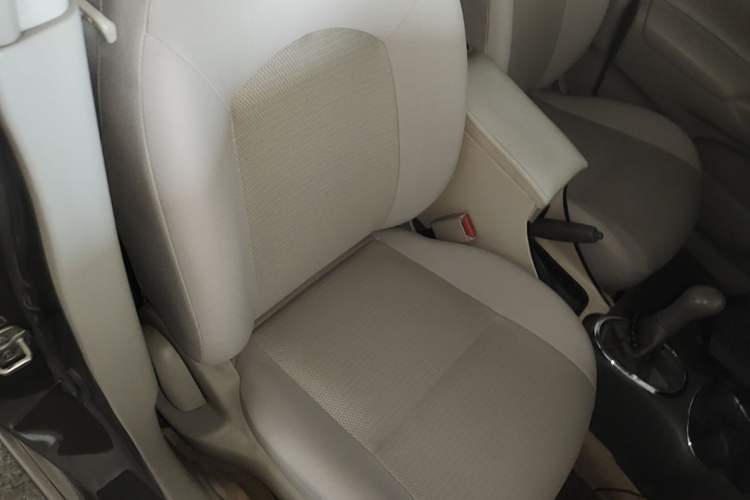 Used Nissan Sunny 2015 1.5XE Manual Comfort Edition Right Front Seat