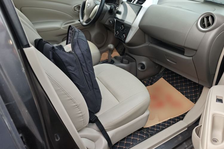 Used Nissan Sunny 2015 1.5XE CVT Comfort Edition Right Front Seat