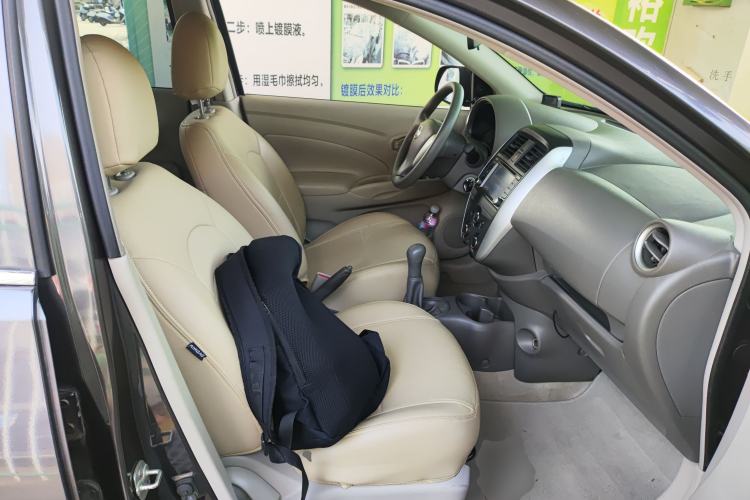 Used Nissan Sunny 2015 1.5XE Manual Comfort Edition Right Front Seat