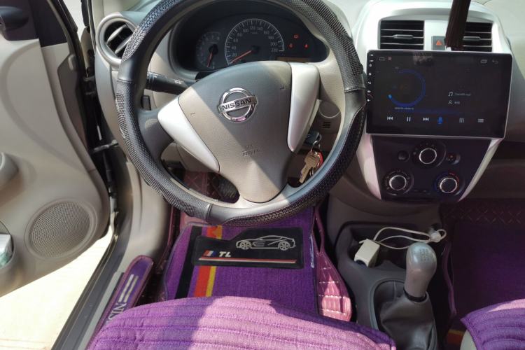 Used Nissan Sunny 2015 1.5XE Manual Comfort Edition Steering Wheel