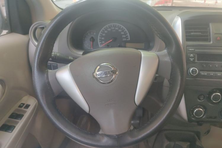 Used Nissan Sunny 2015 1.5XE Manual Elite Edition Steering Wheel