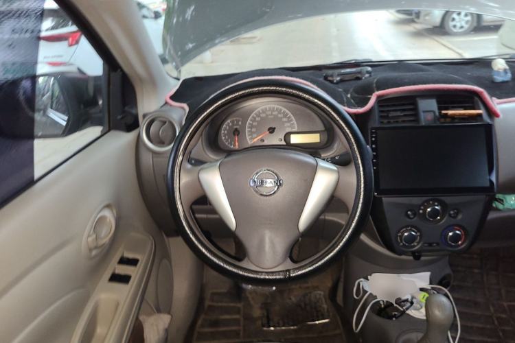 Used Nissan Sunny 2015 1.5XE Manual Comfort Edition Steering Wheel