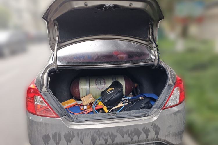 Used Nissan Sunny 2015 1.5XE Manual Comfort Edition Trunk