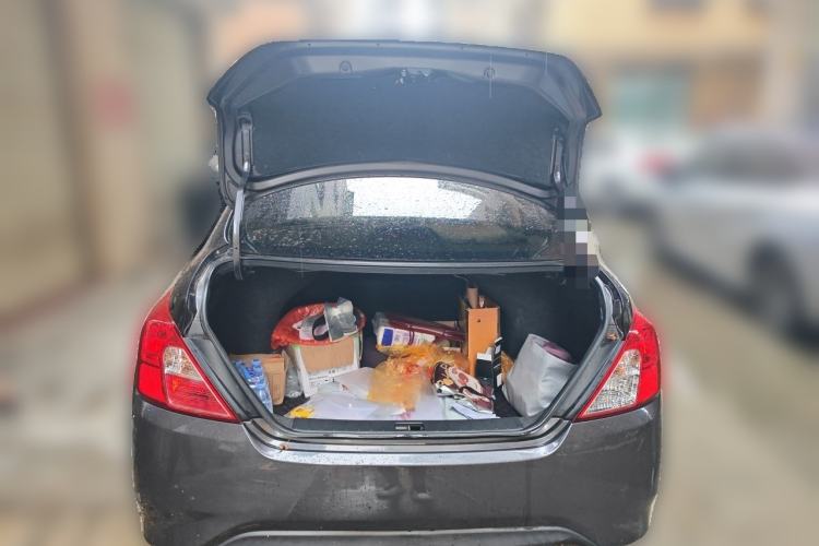Used Nissan Sunny 2015 1.5XE CVT Comfort Edition Trunk