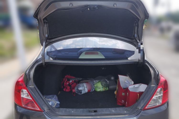 Used Nissan Sunny 2015 1.5XE CVT Comfort Edition Trunk
