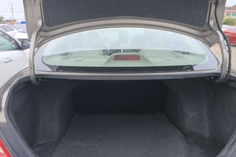 Used Nissan Sunny 2015 1.5XE Manual Master Edition Trunk