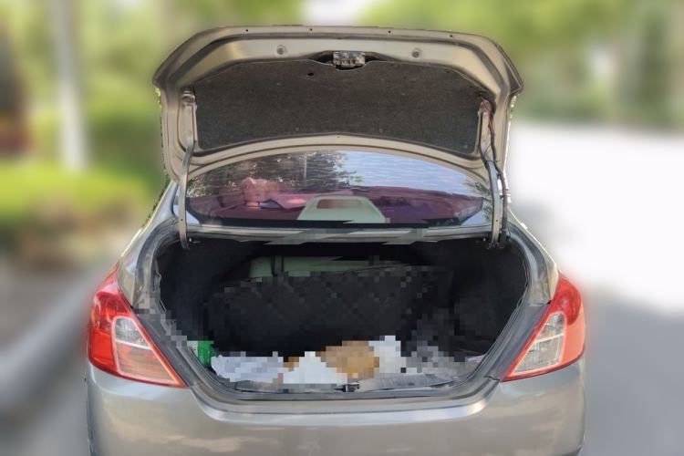 Used Nissan Sunny 2015 1.5XE Manual Comfort Edition Trunk