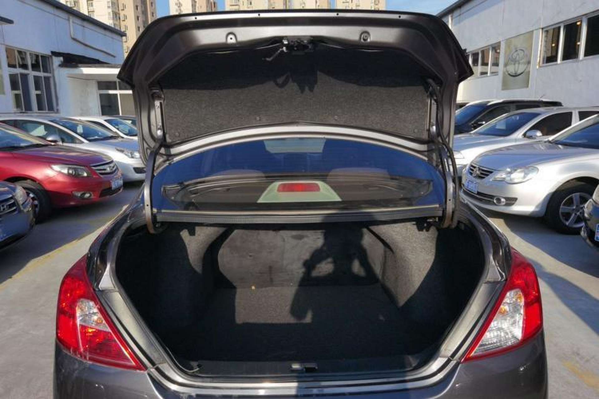 Used Nissan Sunny 2015 1.5XE Manual Master Edition Trunk