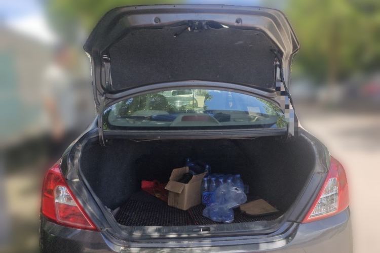 Used Nissan Sunny 2015 1.5XE Manual Comfort Edition Trunk