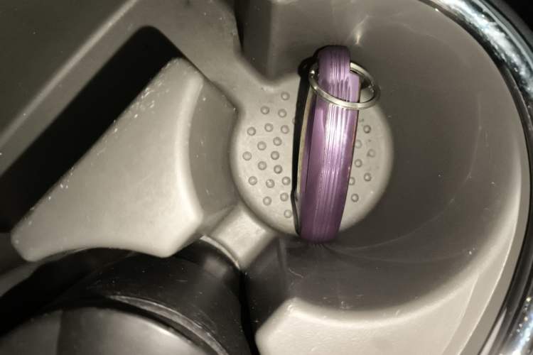 Used Nissan Sunny 2015 1.5XE CVT Master Edition Vehicle Key