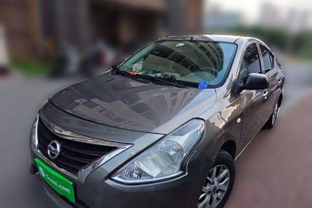 Nissan Sunny 2015 1.5XE CVT Master Edition usado