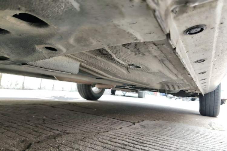 Used Nissan Sunny 2015 1.5XE Manual Comfort Edition Chassis Front Left