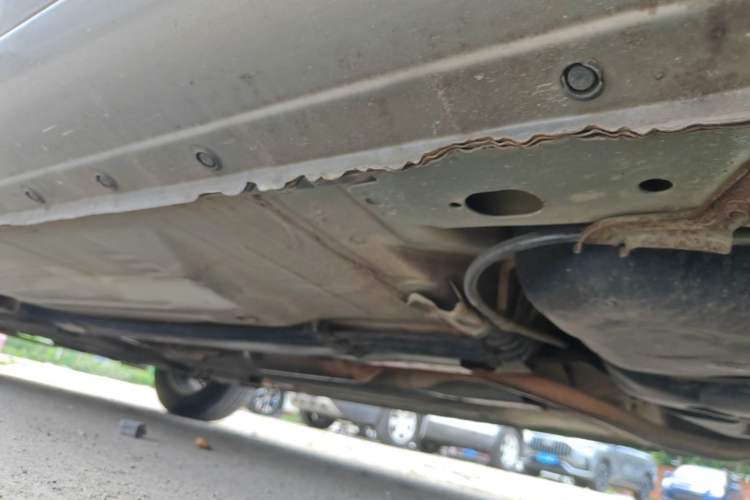 Used Nissan Sunny 2015 1.5XE Manual Comfort Edition Chassis Rear Left