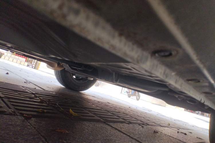 Used Nissan Sunny 2015 1.5XE Manual Comfort Edition Chassis Rear Left