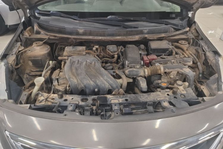 Used Nissan Sunny 2015 1.5XE CVT Comfort Edition Engine Bay