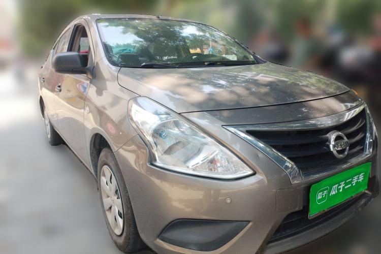 Used Nissan Sunny 2015 1.5XE Manual Comfort Edition Front Right 45 Deg